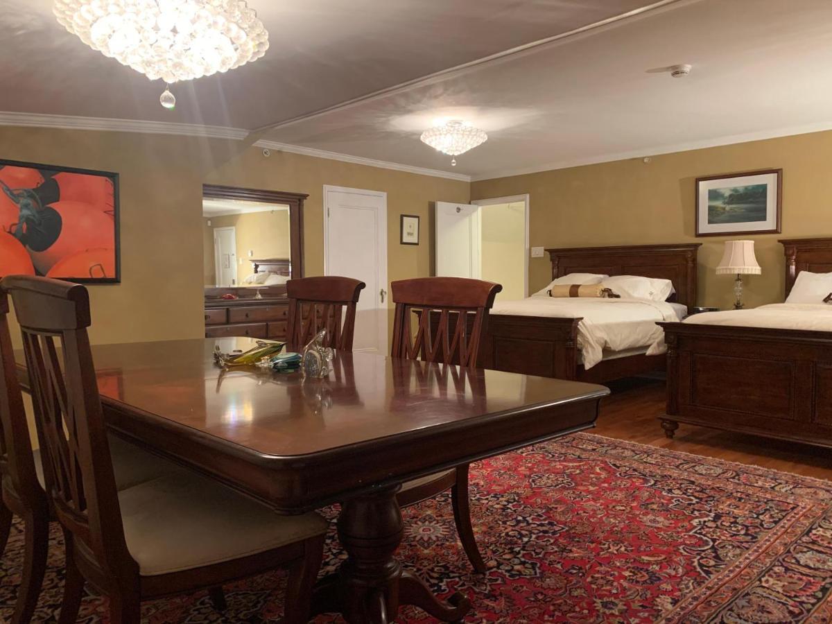 Monroe House Executive Guest Suites St. John's Kültér fotó