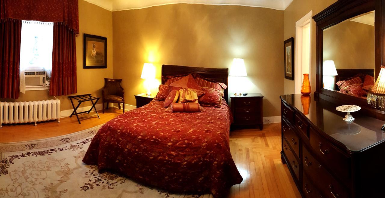Monroe House Executive Guest Suites St. John's Kültér fotó
