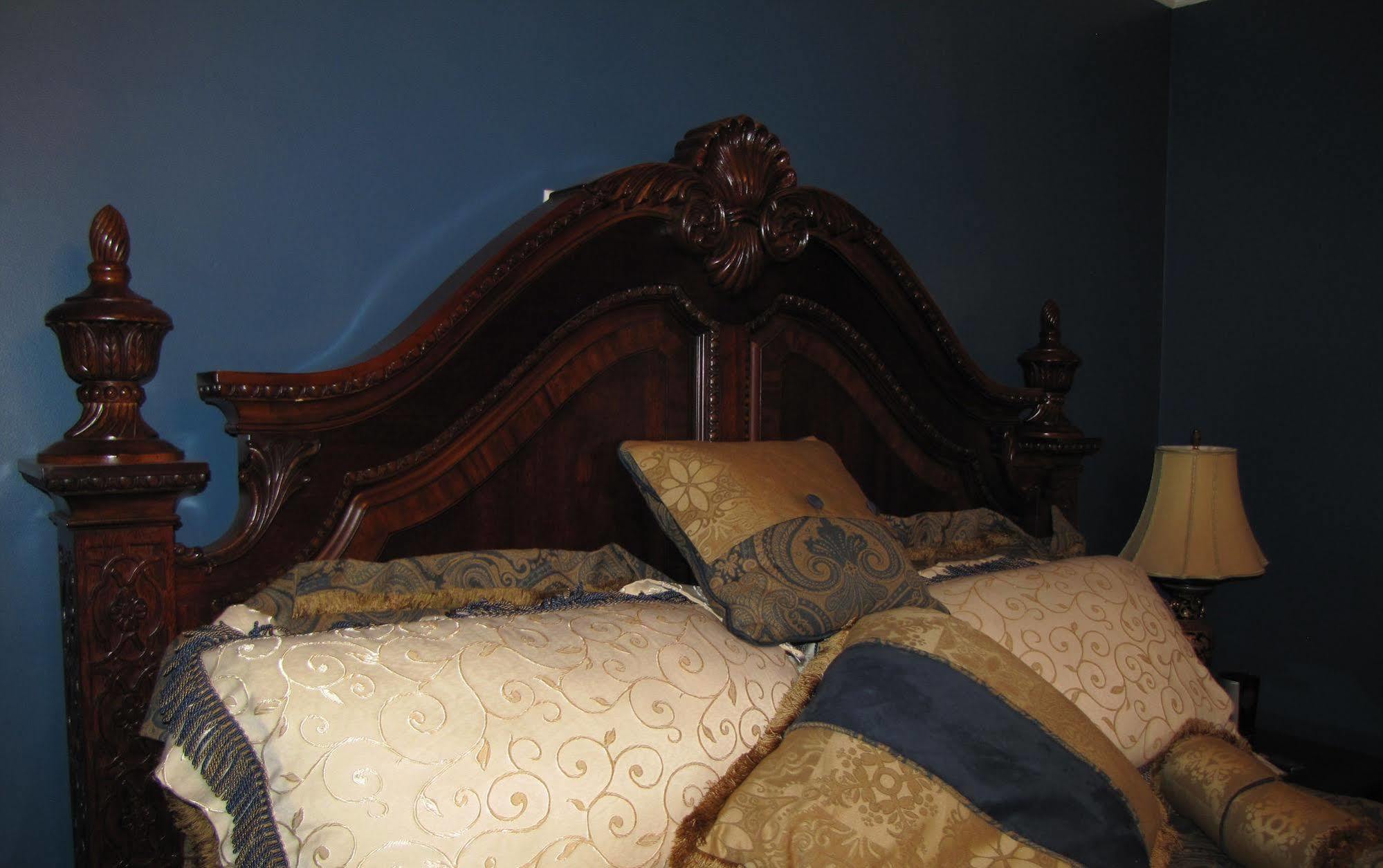 Monroe House Executive Guest Suites St. John's Kültér fotó