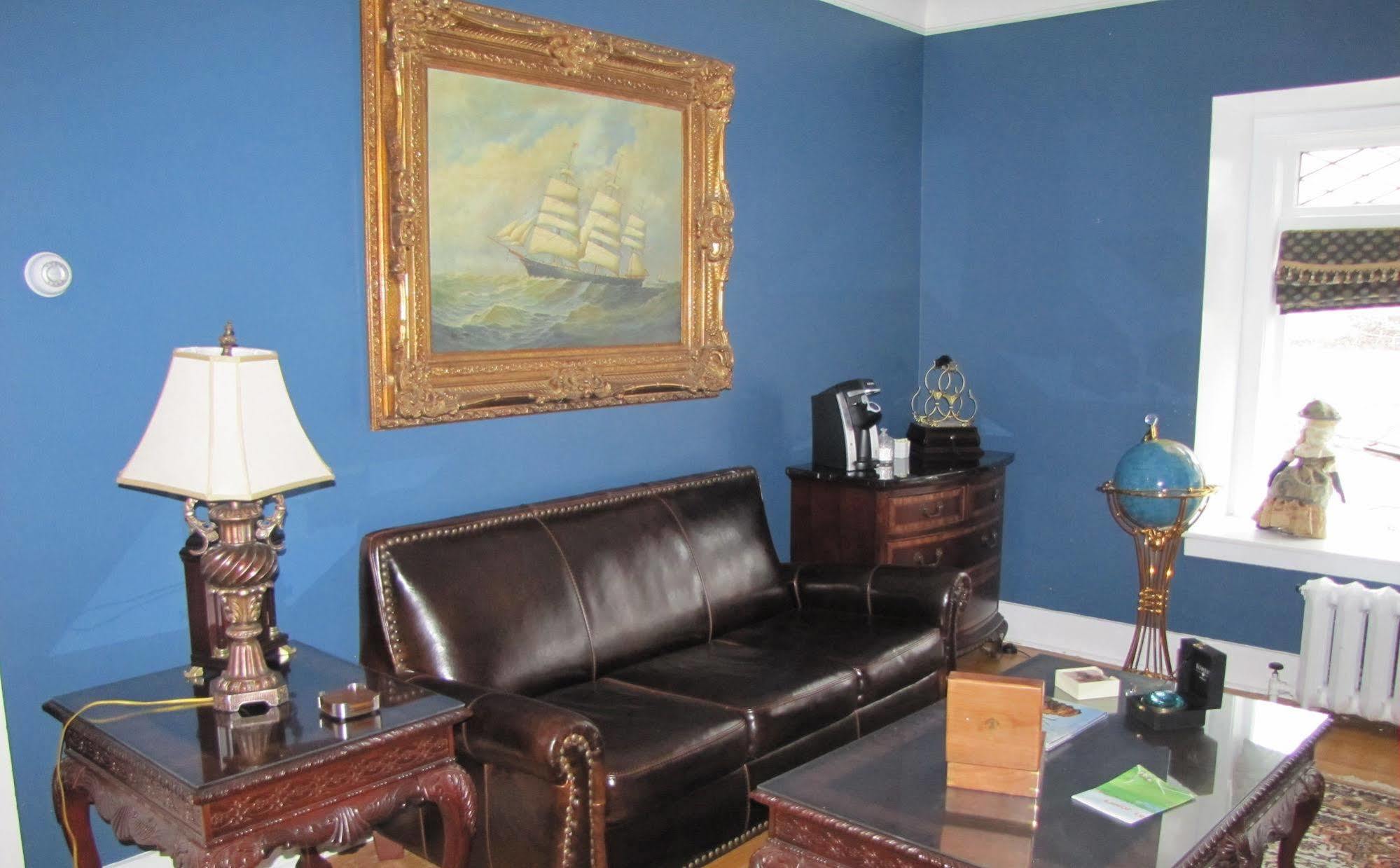 Monroe House Executive Guest Suites St. John's Kültér fotó